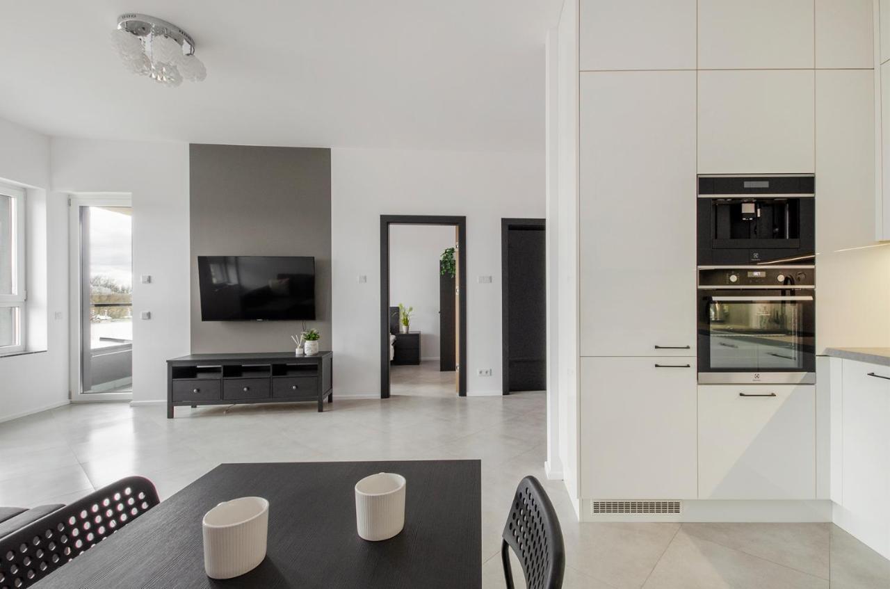 Goldaparts Manufaktura Premium Appartement Łódź Buitenkant foto